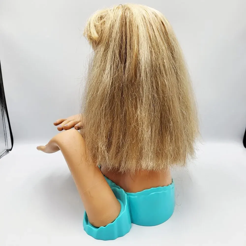Vtg 1998 2002 Mattel Barbie Primp & Polish Styling Head Blonde Hair Aqua Base